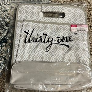 Thirty One Convertible Organizer